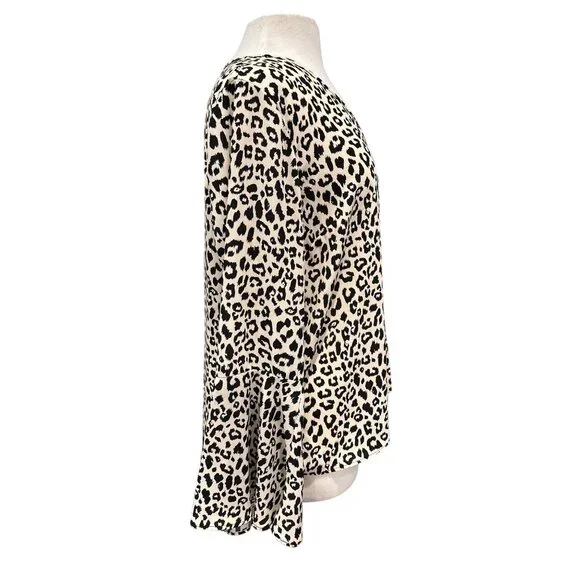 Krazy Kat Womens Leopard Print V-Neck Blouse With Flared Sleeves Lightweight & F - Picture 4 of 8